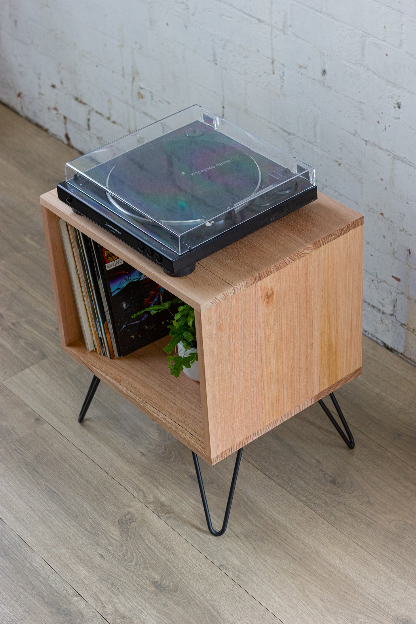 50cm Solid Hardwood Tasmanian Oak Record Player Stand W/ Hairpin Legs