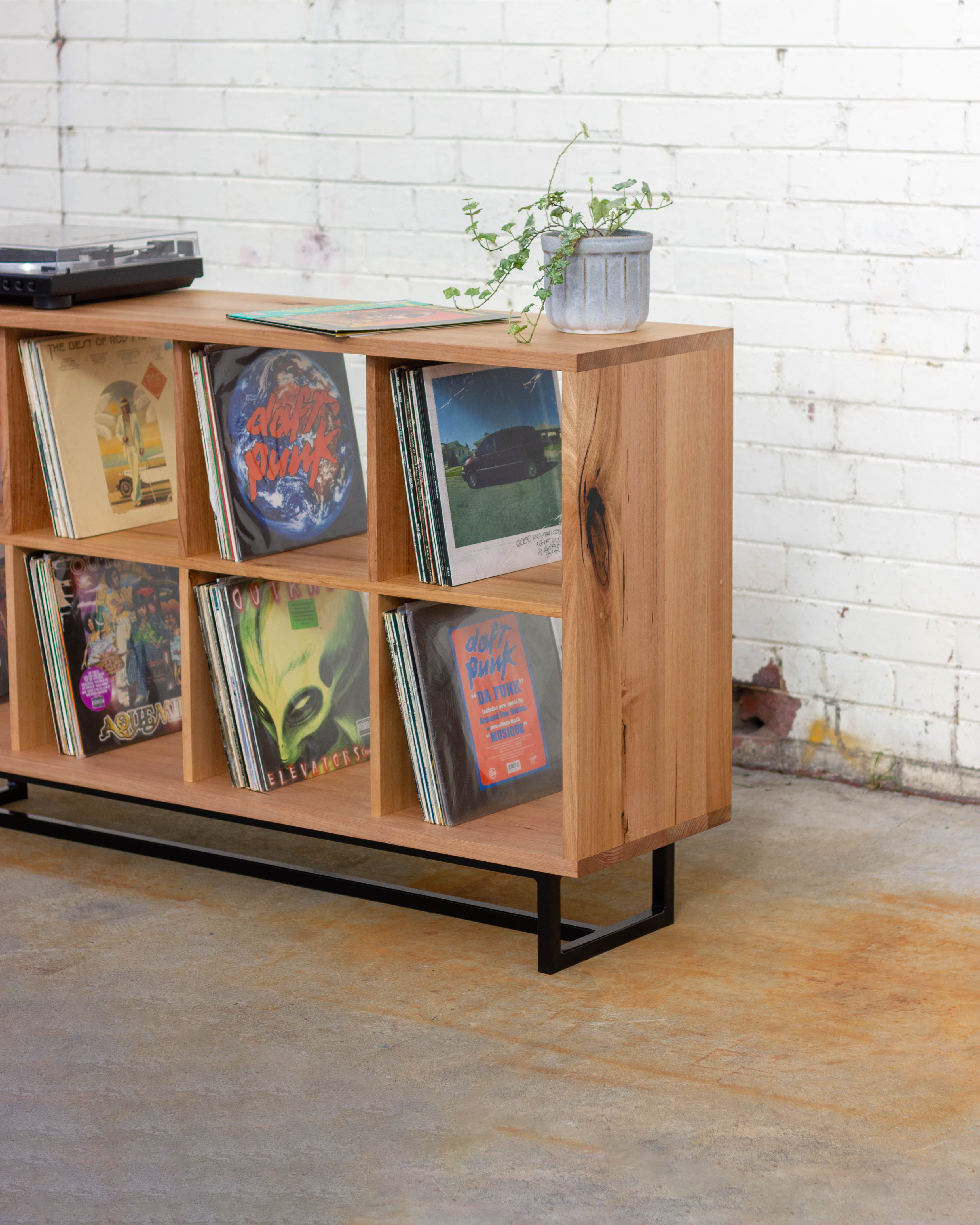 Vinyl record on sale storage furniture