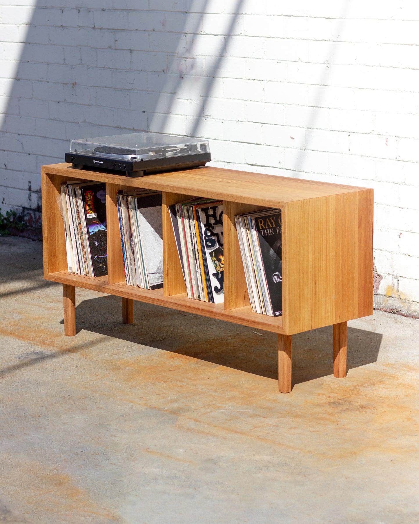 120cm Solid Tasmanian Oak Record Player Stand W/ Timber Legs
